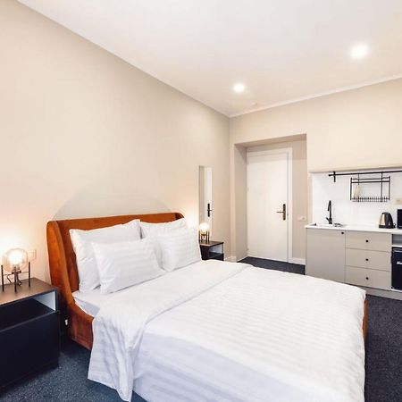 Salve Hotel Тбилиси Екстериор снимка