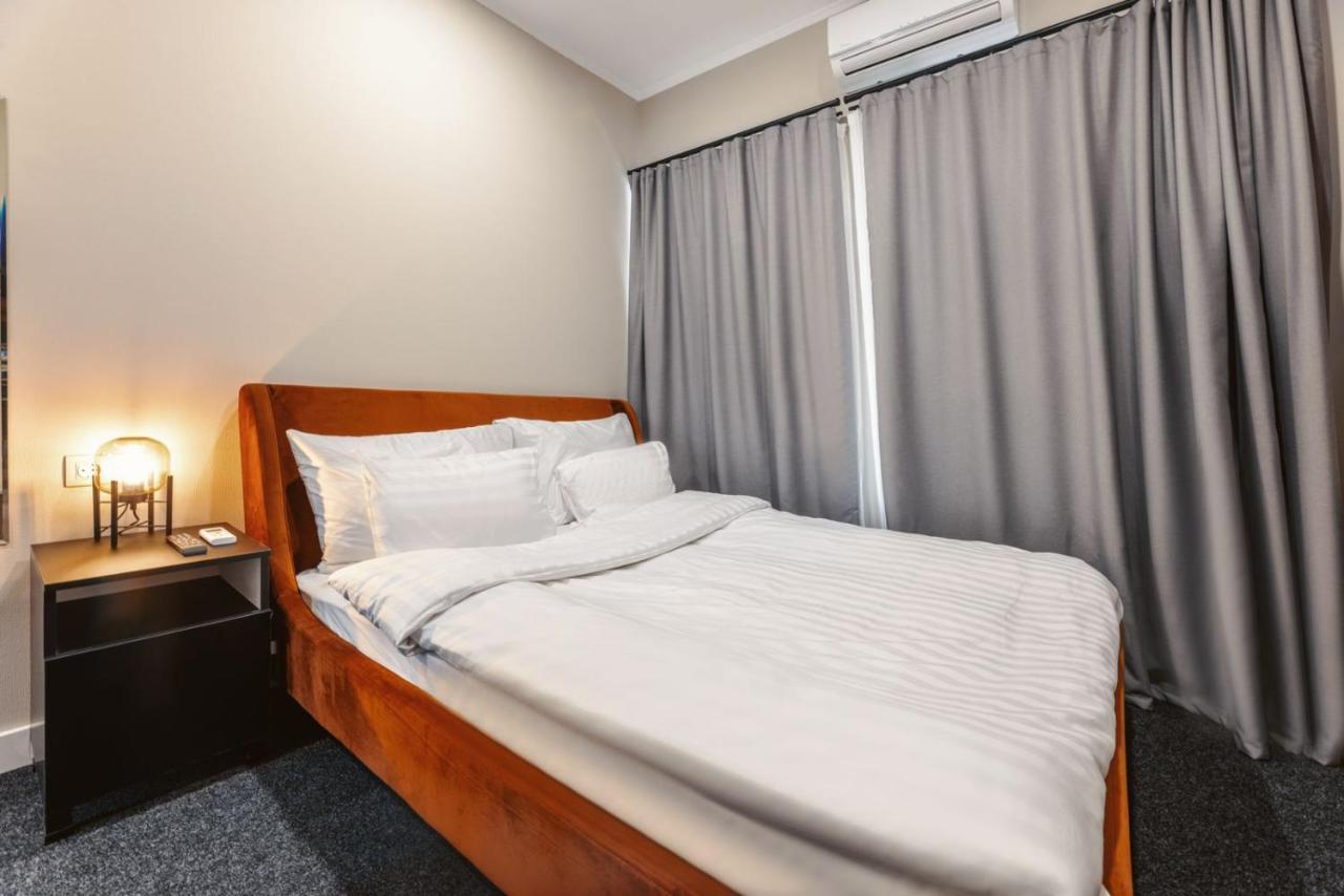 Salve Hotel Тбилиси Екстериор снимка
