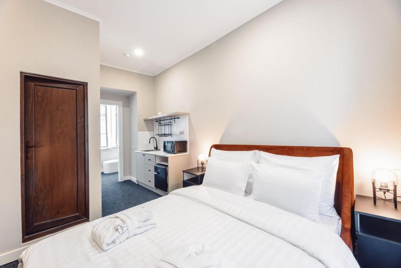 Salve Hotel Тбилиси Екстериор снимка