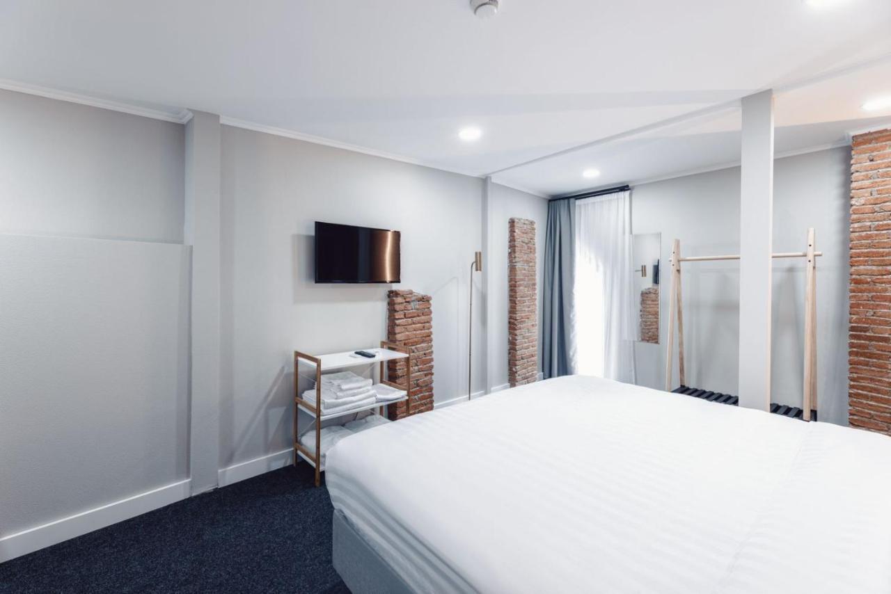 Salve Hotel Тбилиси Екстериор снимка